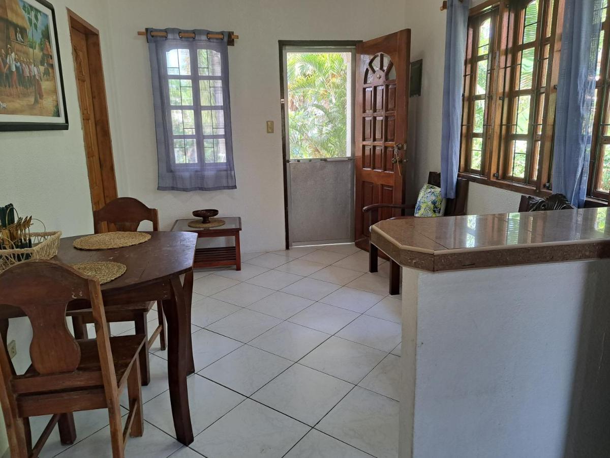 Palmera Palma Private 1-Br Bungalow In Моалбоал Экстерьер фото